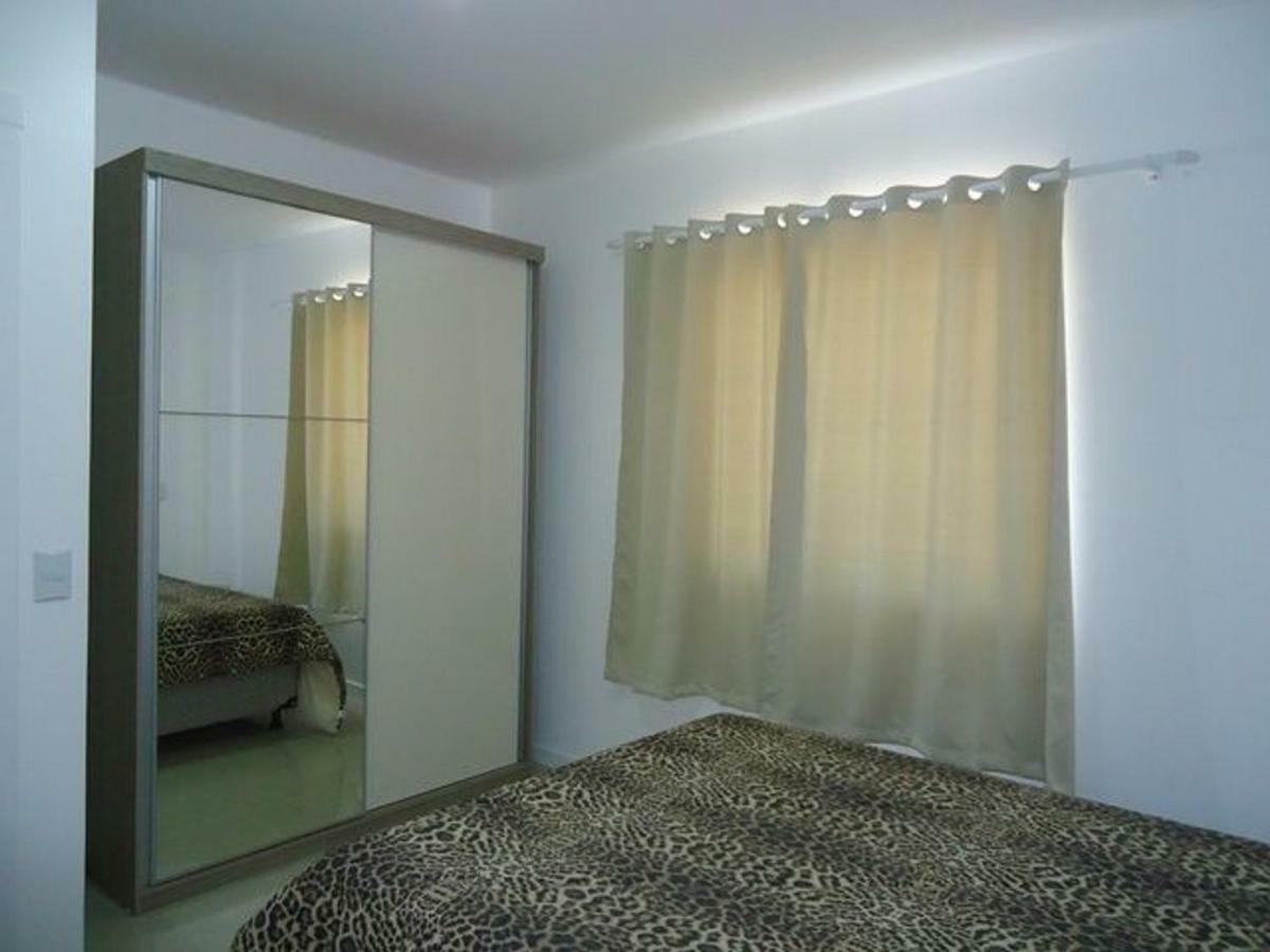 Res. Antonio Pinheiro. Apartamento Com 2 Dormitorios. Бомбиняс Екстериор снимка