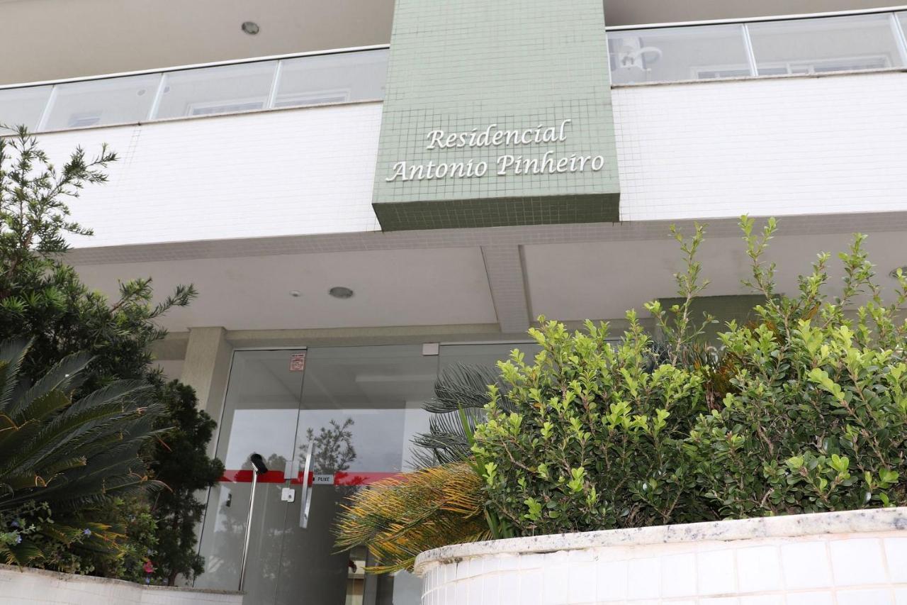 Res. Antonio Pinheiro. Apartamento Com 2 Dormitorios. Бомбиняс Екстериор снимка
